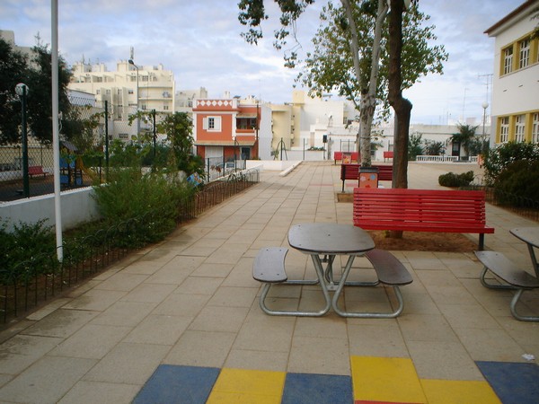 Escola EB1 - Bom João - AETC - Faro